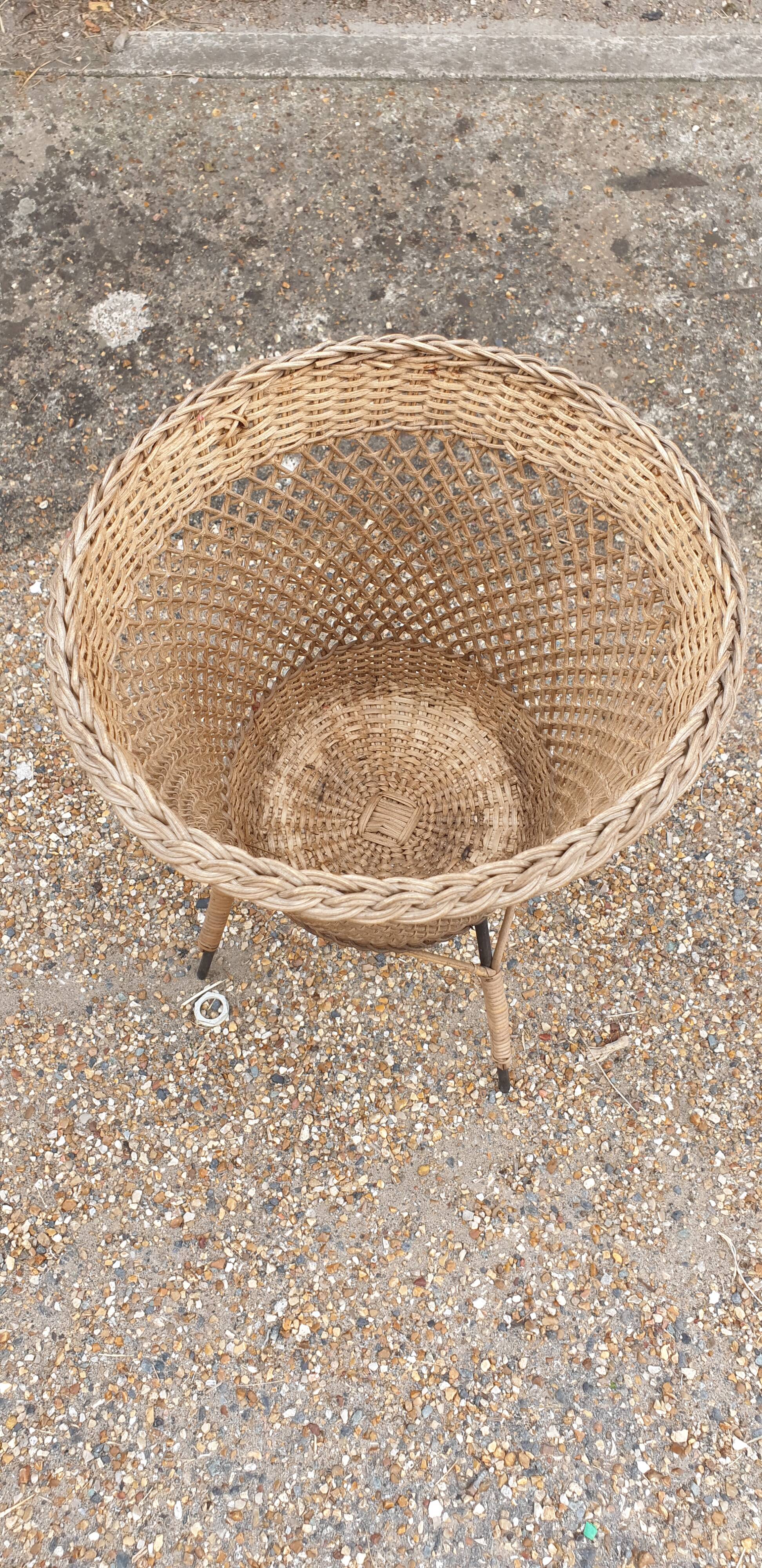 Corbeille rotin vintage