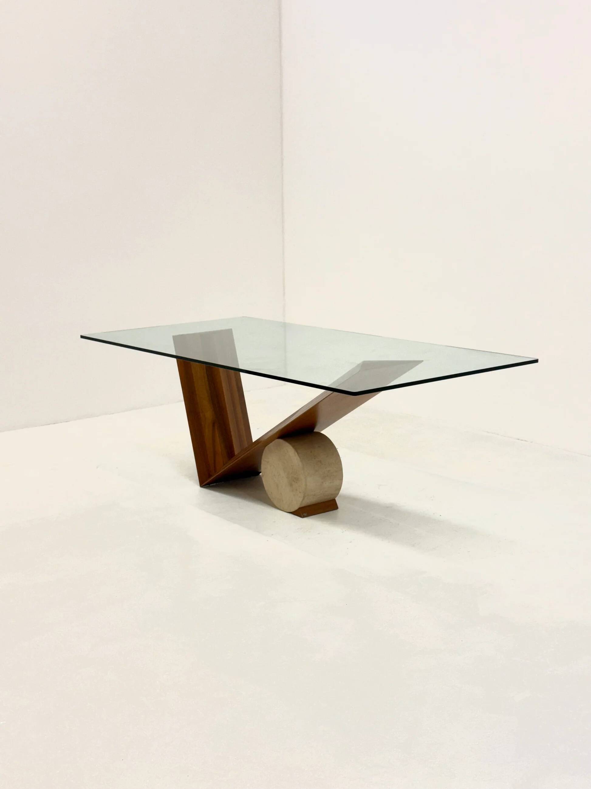 Valentino dining table by Emanuele Zenere for Cattelan