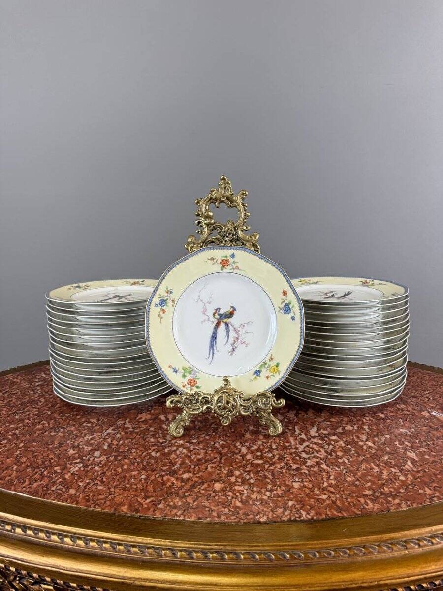 Limoges dinner service, Théodore Haviland, 73 pieces, 20th century
