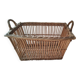 Panier a linge ancien