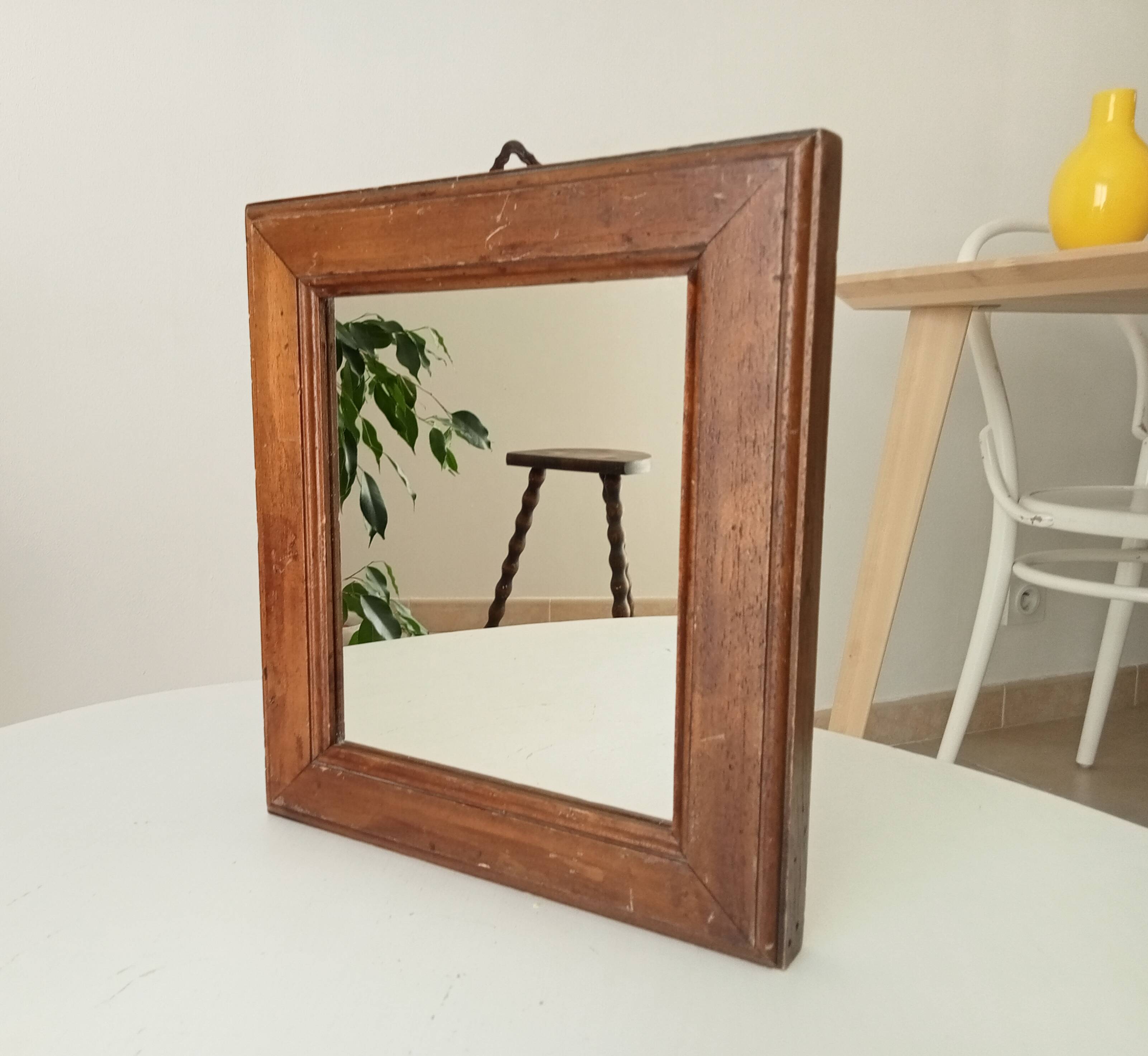 Small antique mirror 24*21.5 cm