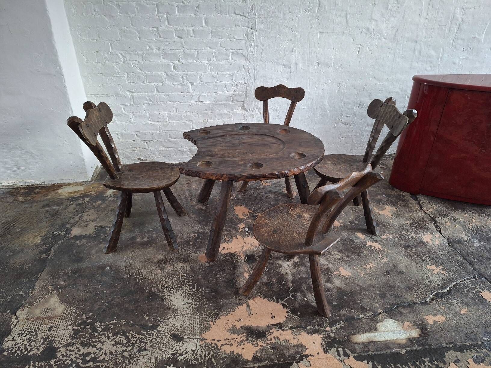 Brutalist hand-carved horse shoe shaped coffee table, 1960s