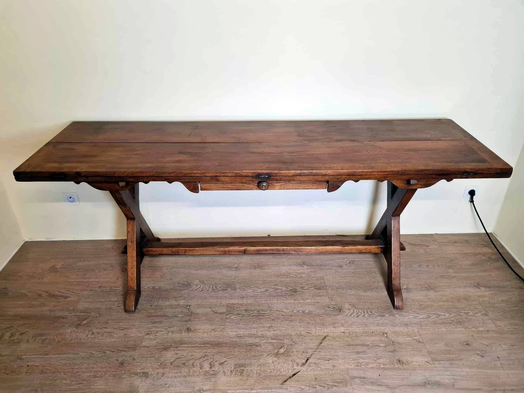 Superb Vintage Brutalist table from the 60s in solid wood