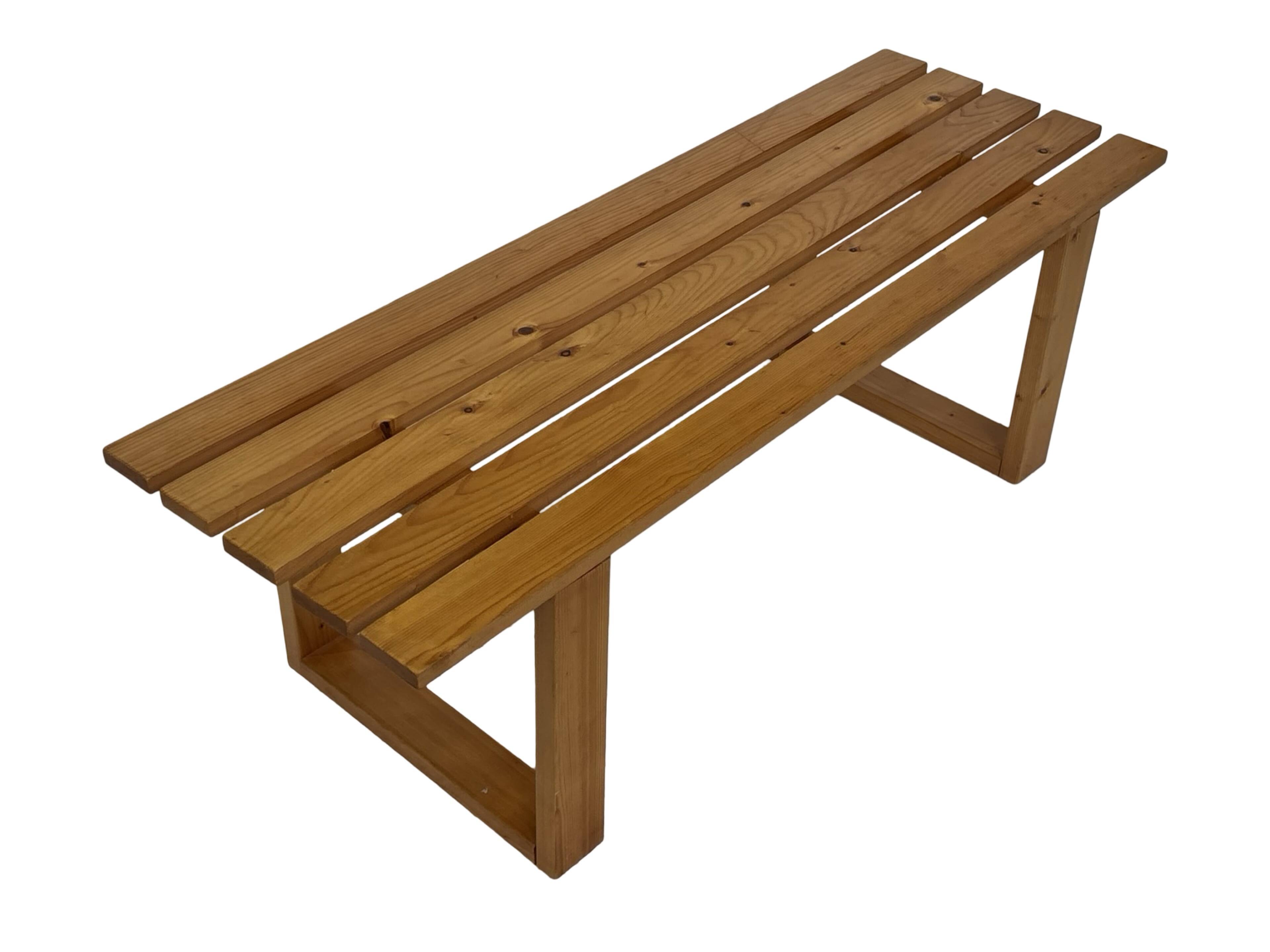 Vintage Scandinavian modern pinewood slatted bench from the 1960's