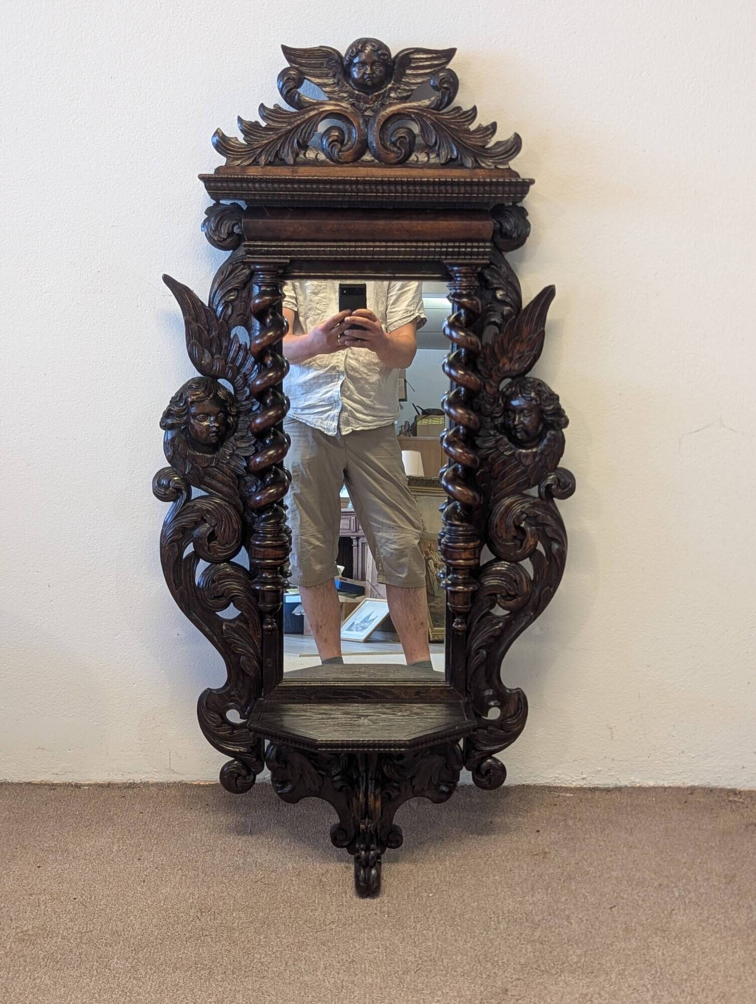 Large Flemish neo-Renaissance wall mirror in carved wood – late 19th century
