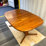 Dyrlund editor, scandinavian table in solid teak