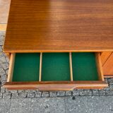 Teak row of the 60s U-shaped base