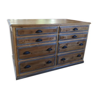 Counter trade furniture