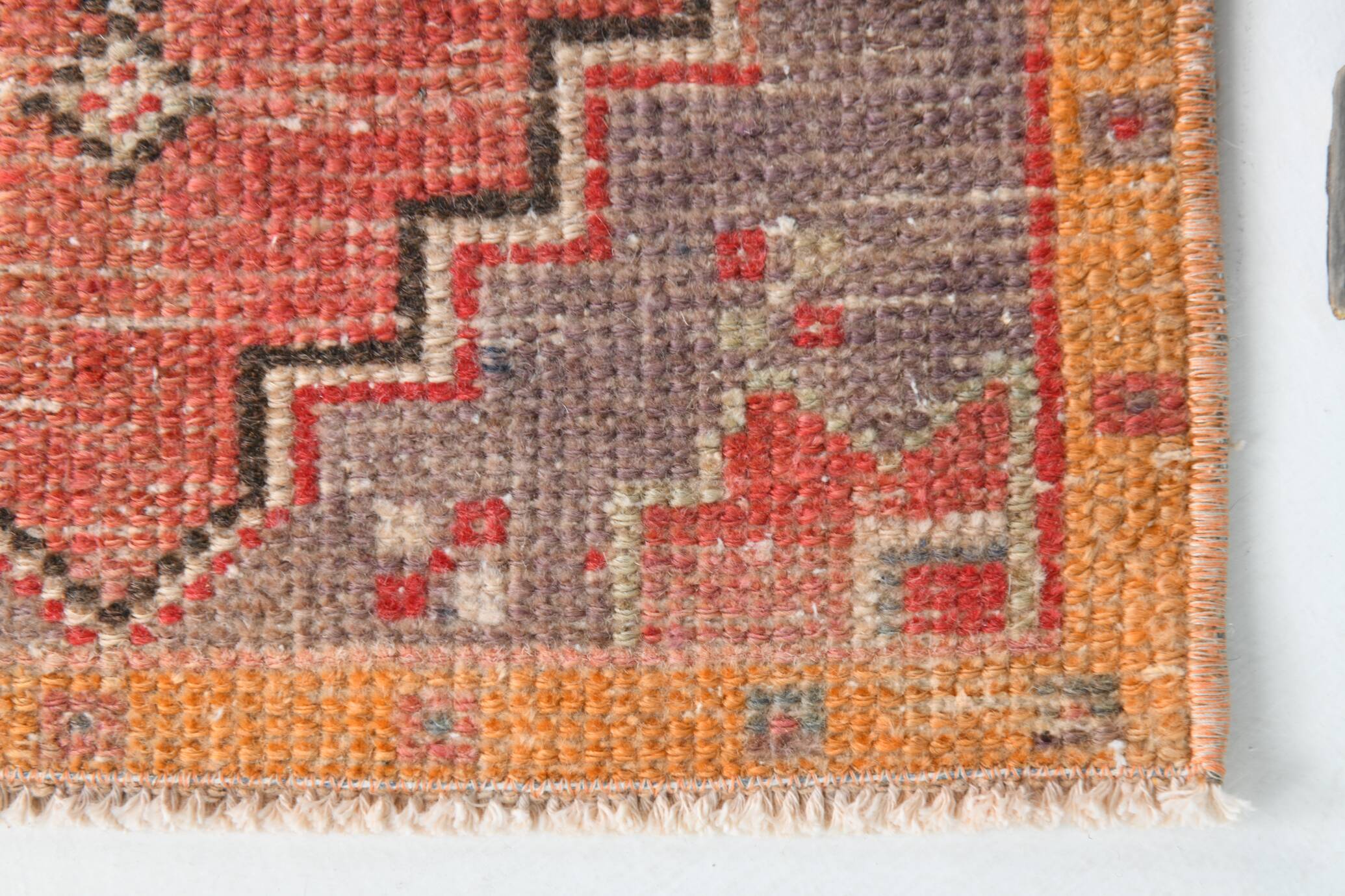 2x3 Red Beige Classic Vintage Rug, 43x82Cm