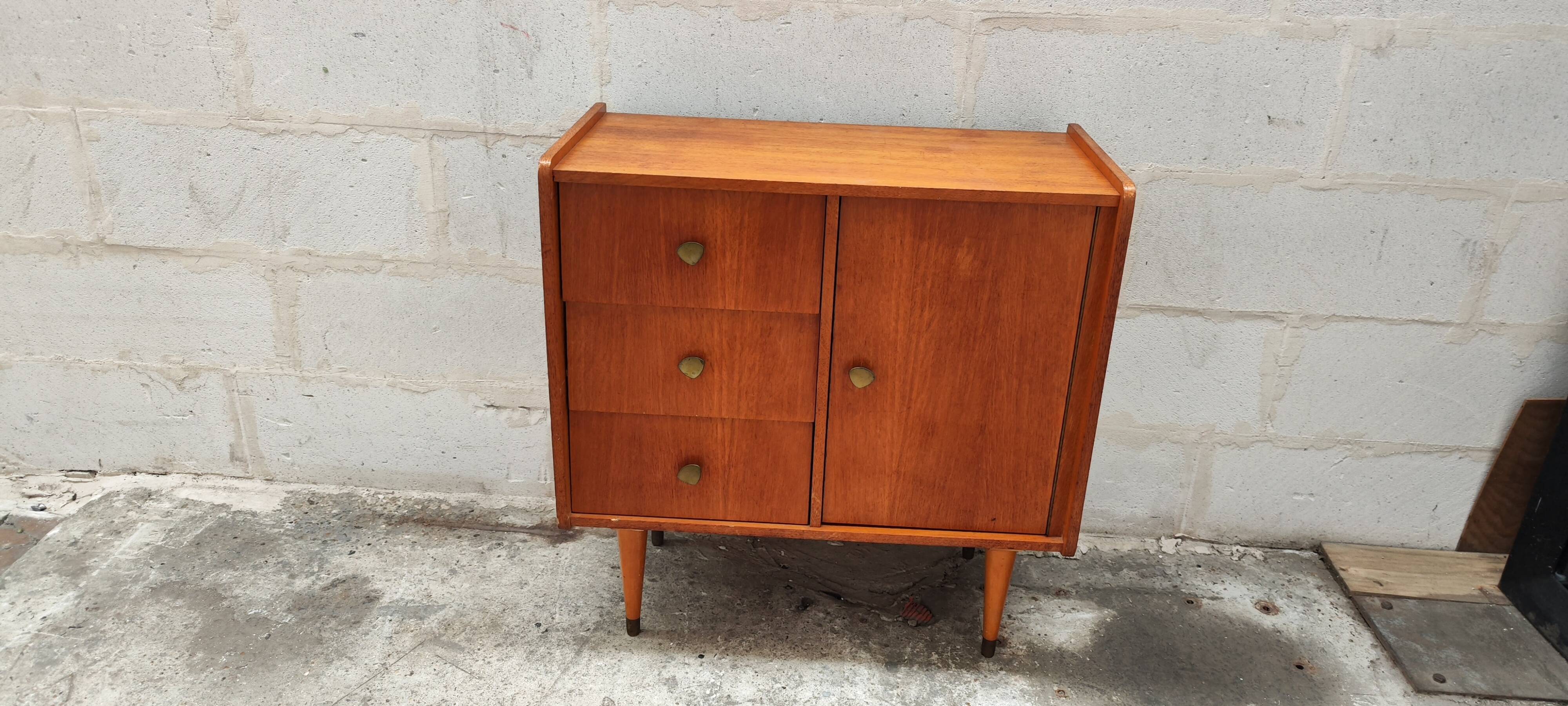 Small vintage storage unit 1960