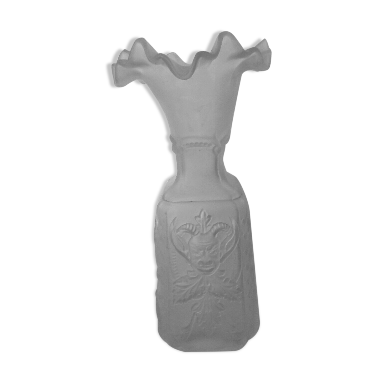 Vase in molded glass and depoli decor chimere art nouveau