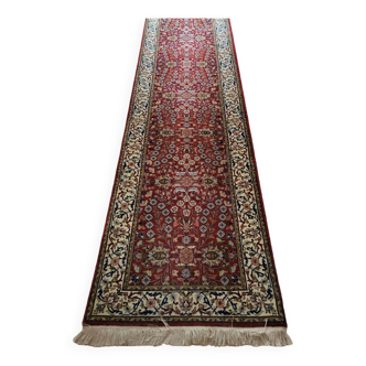 New handmade Hereké corridor carpet