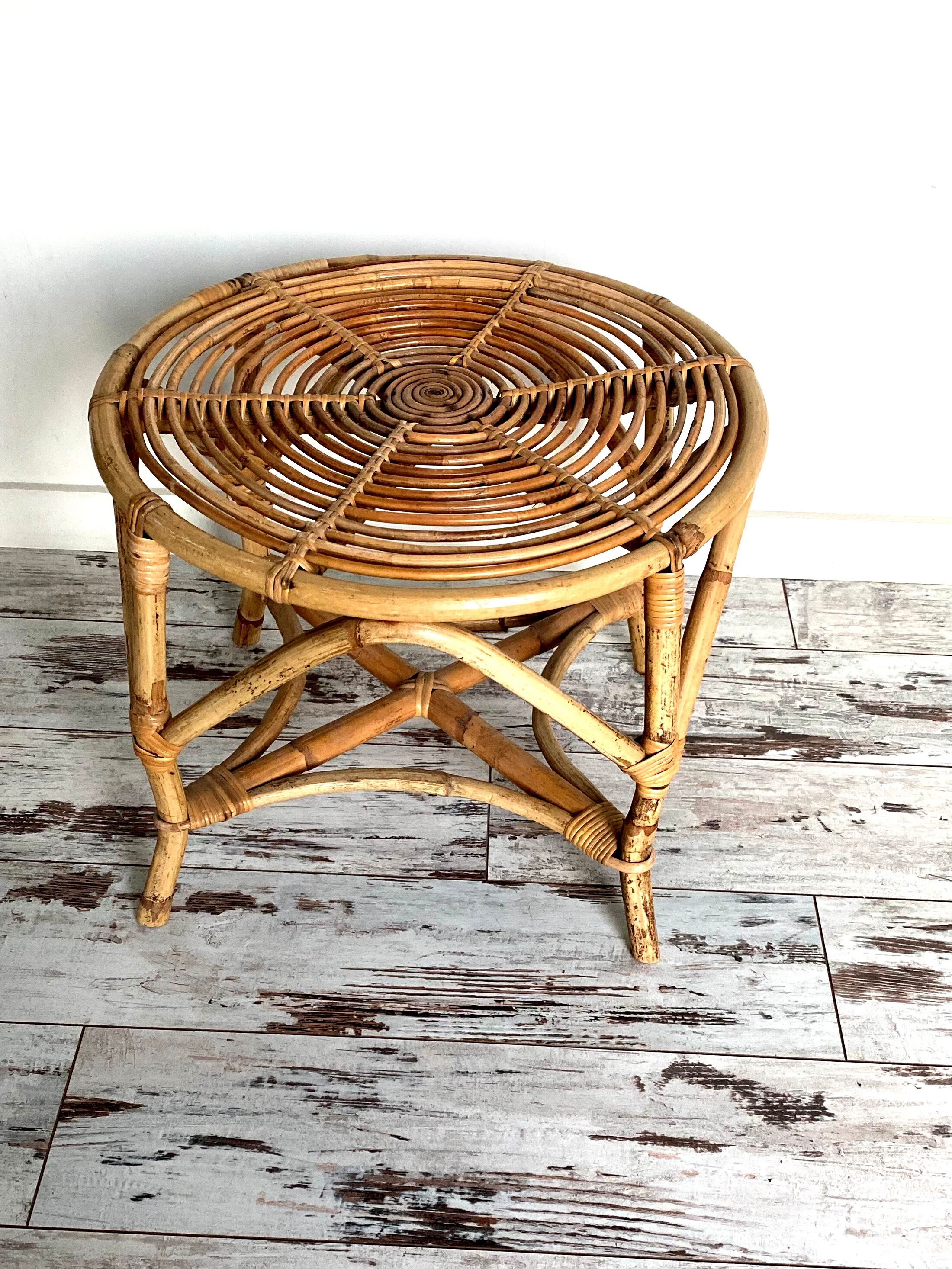 Round coffee table bamboo and wicker circa 70