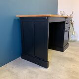 Desk of Postof the 1950s