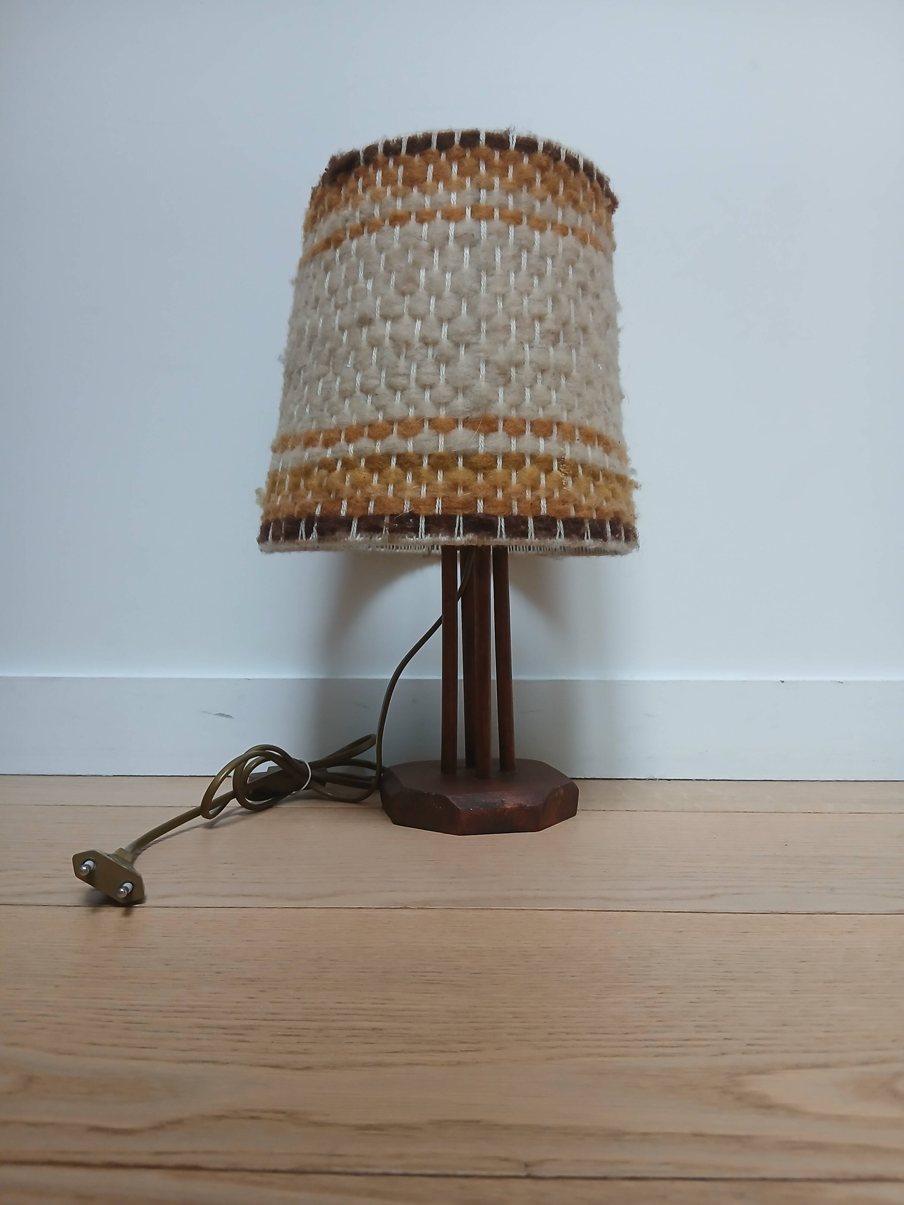 Wooden table lamp with wool lampshade