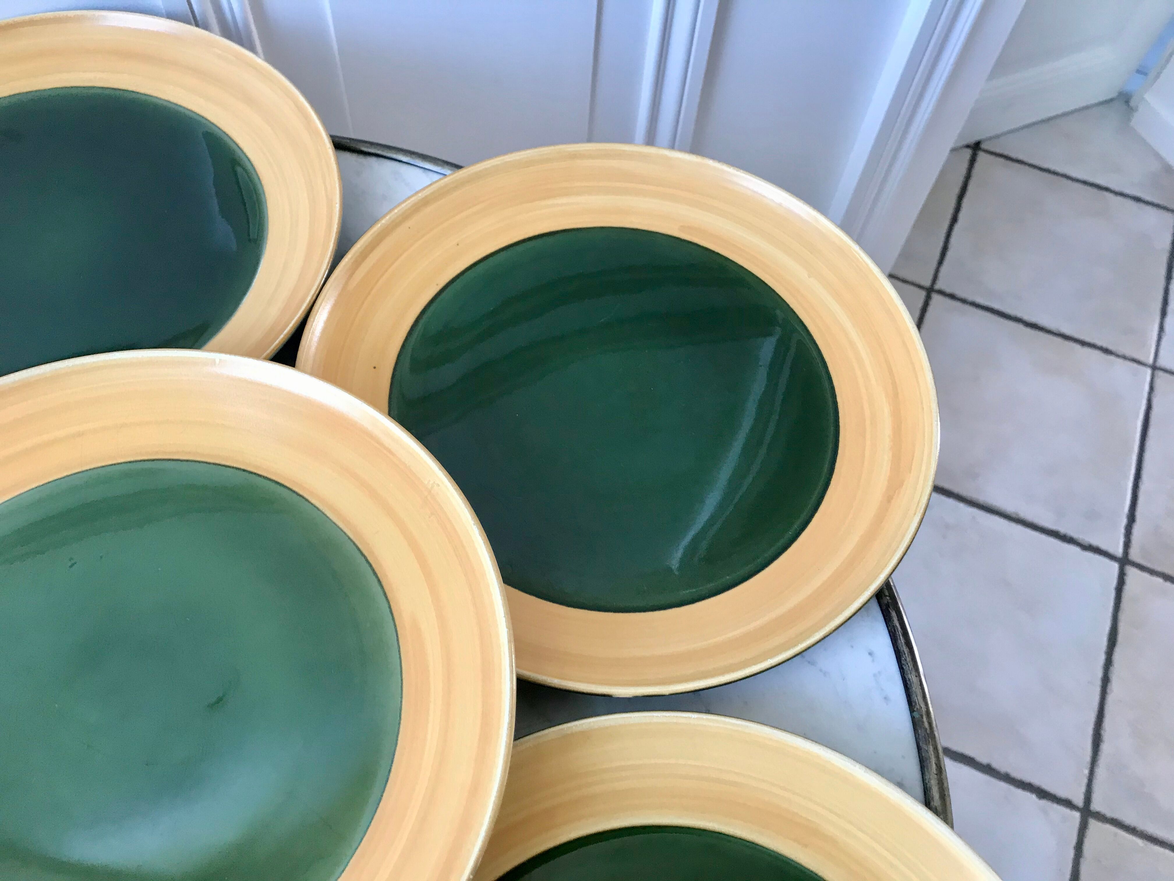 Set of 6 flat plates in green enamel ceramic salins model "capvern" years 60-70