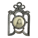 Art deco photo holder