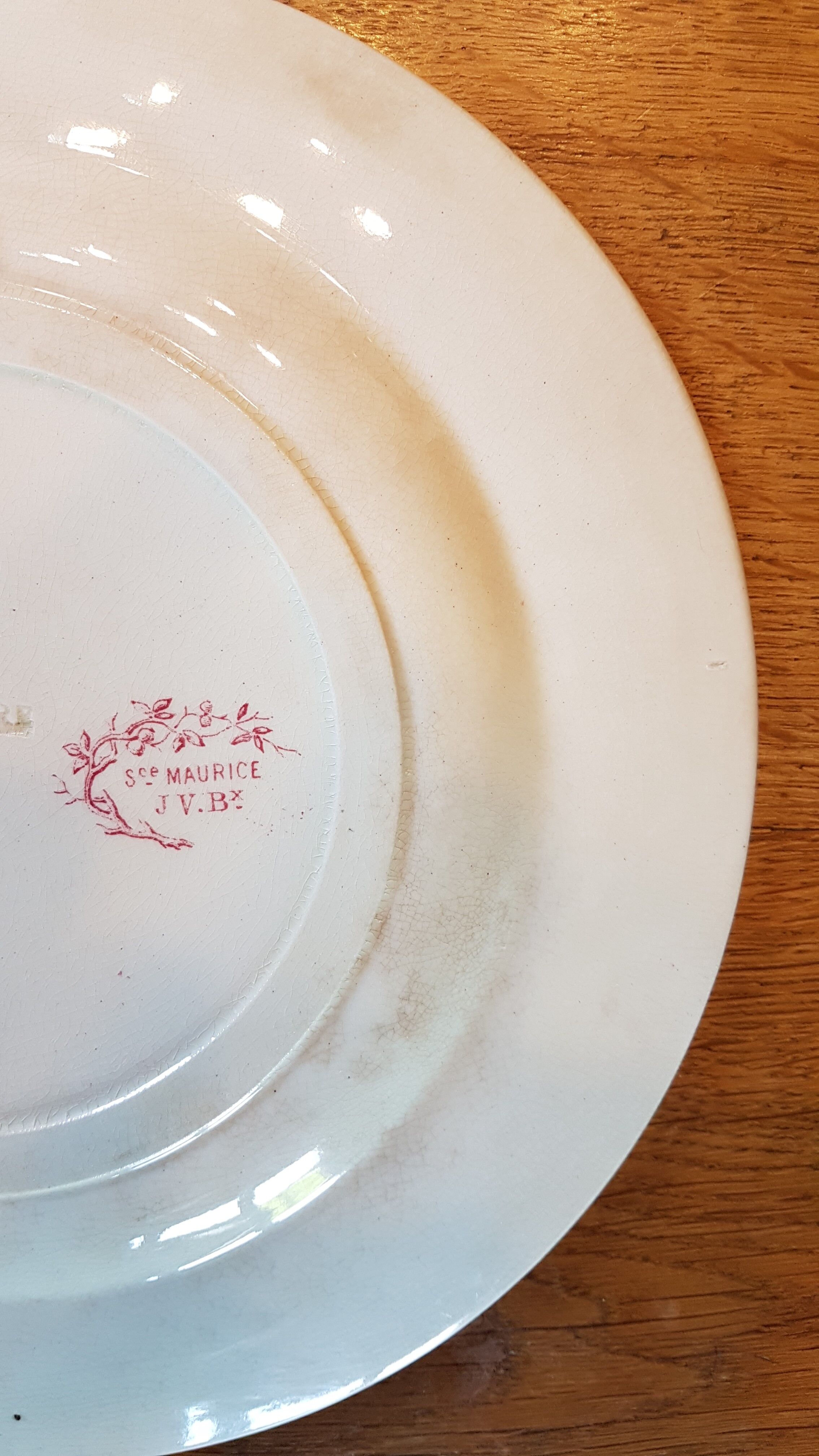 Plate with decoration of birds, fruit trees