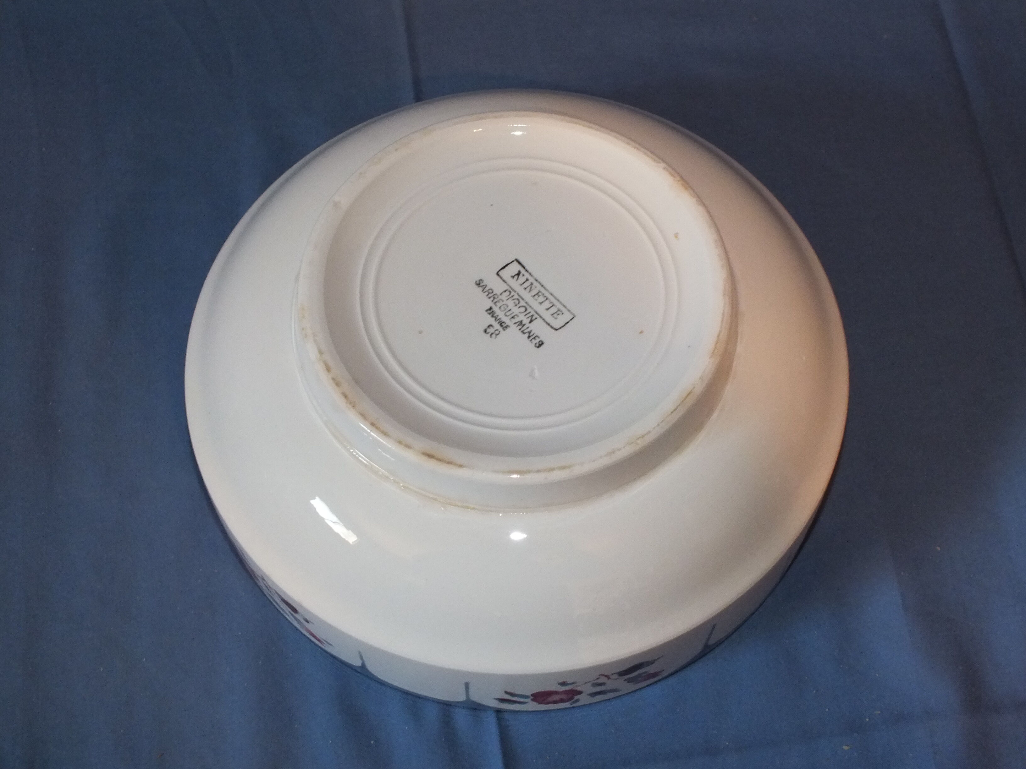 Vintage salad Digoin Sarreguemines model Ninette 1950