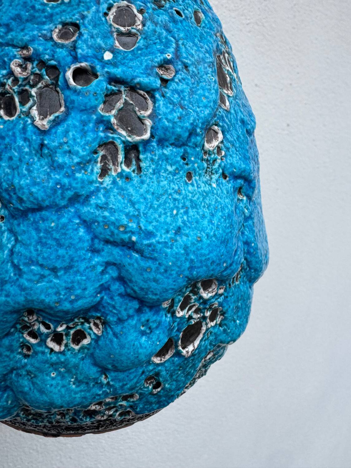 Ceramic cruche foam Vallauris 1960s