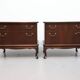 Ensemble de grande table de nuit style Queen Ann.