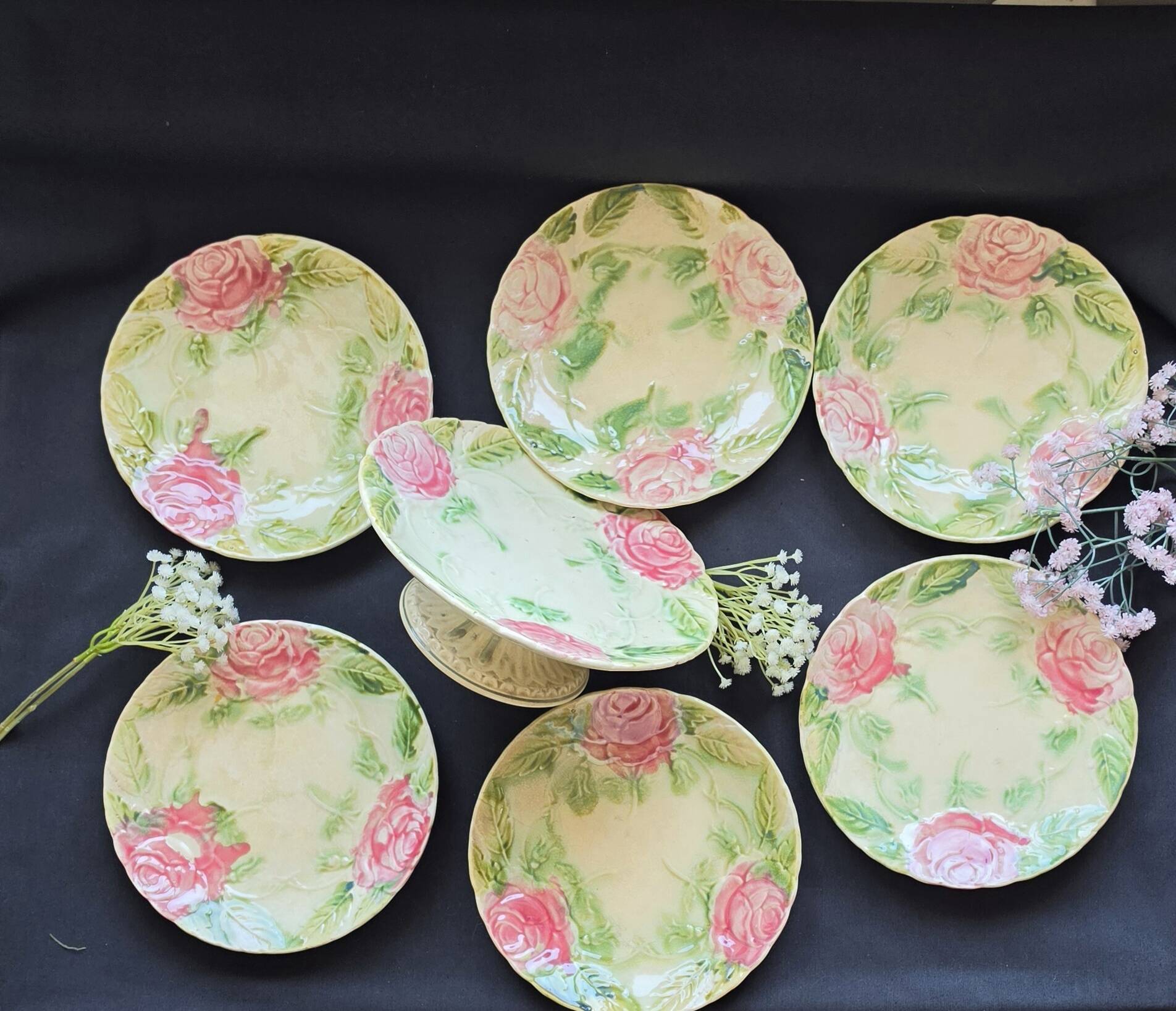 Exclusive antique dessert service in faience/terracotta with slip from 1900.