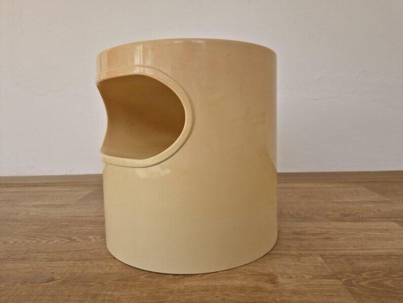 Midcentury Space Age Side Table Artemide, design Emma Gismondi, Italy, 1960s