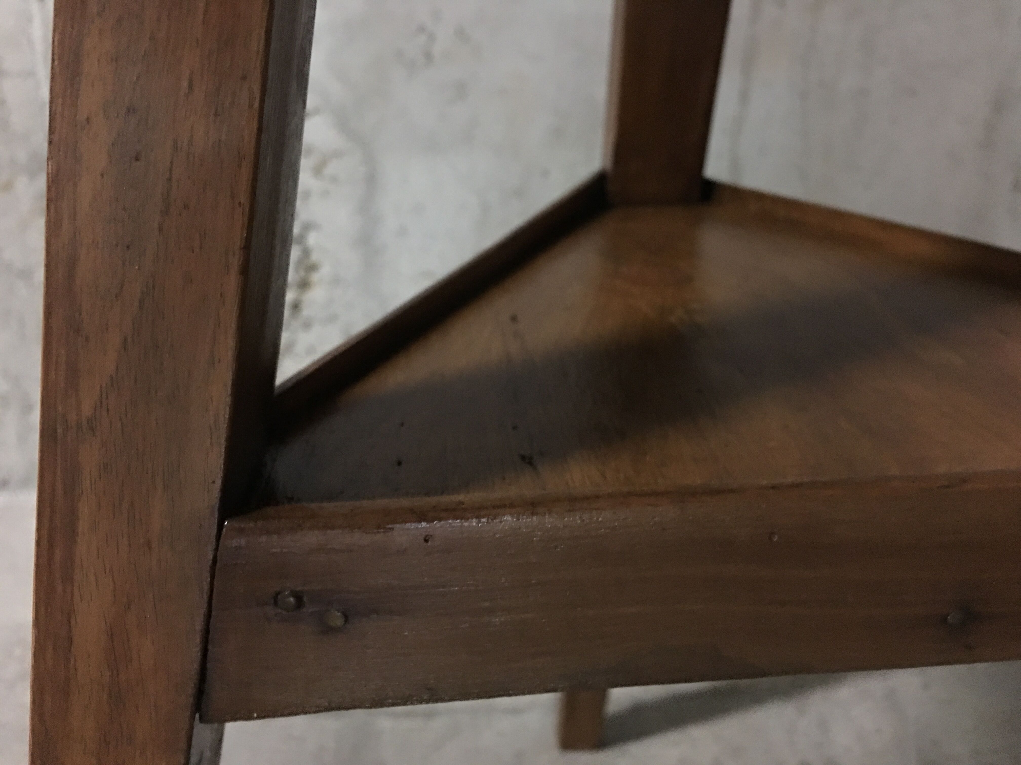 Table tripod 50 years