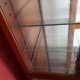Cherry wood display cabinet with 6 adjustable glass shelves – Drimmer brand
