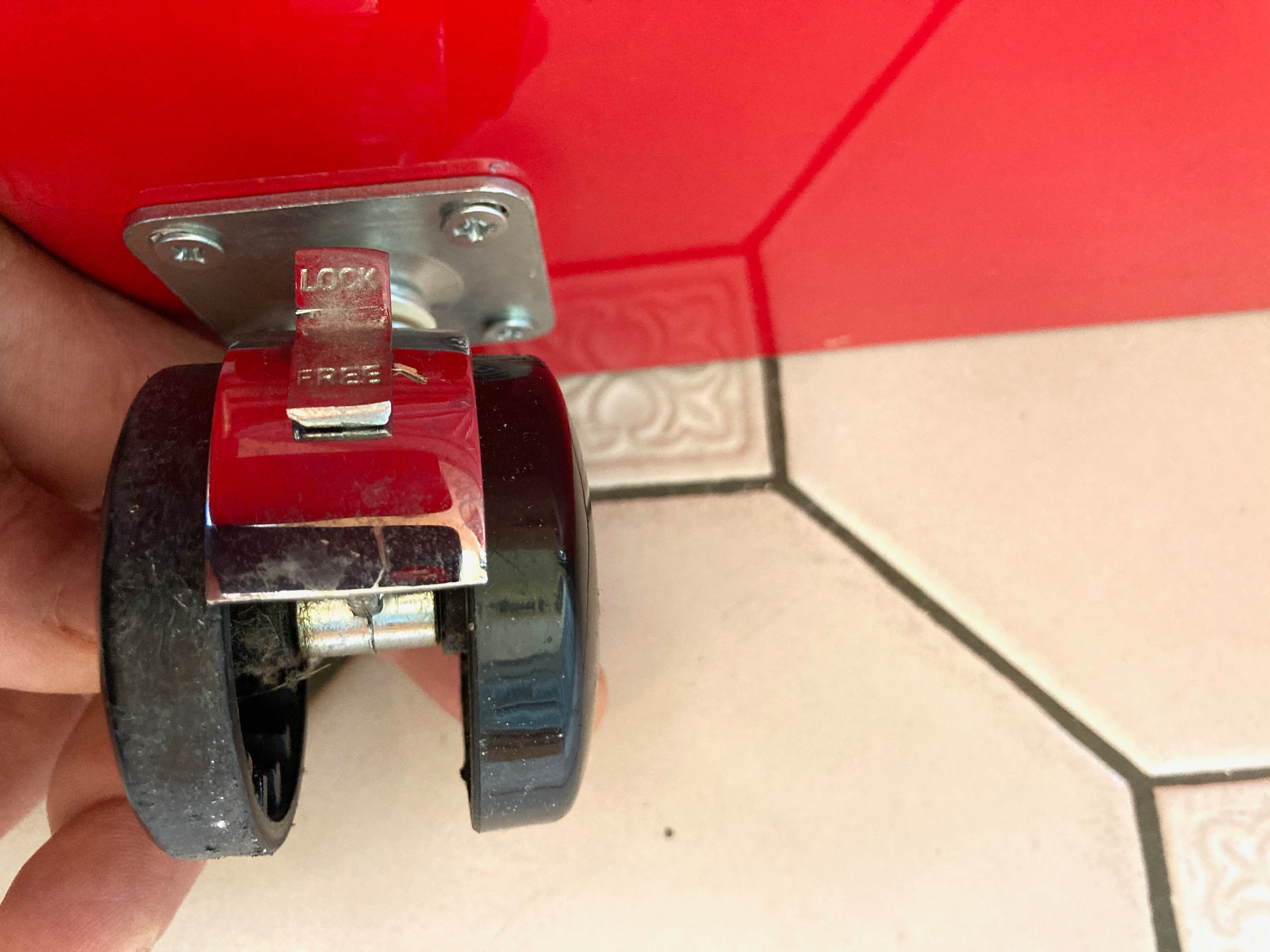 Lacquered red tv cabinet