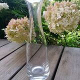 Vase decanter with thick bottom