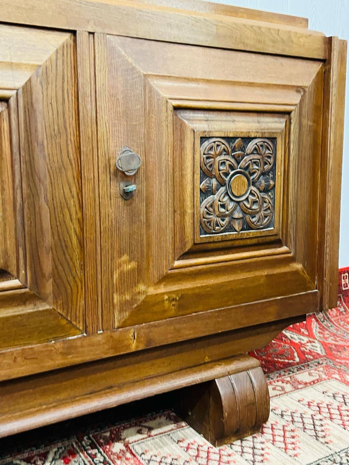 Sideboard, buffet from the 1940s.