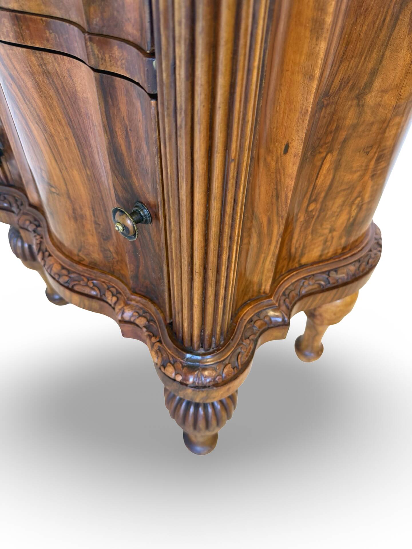 art deco walnut serpentine nightstands, 1920s