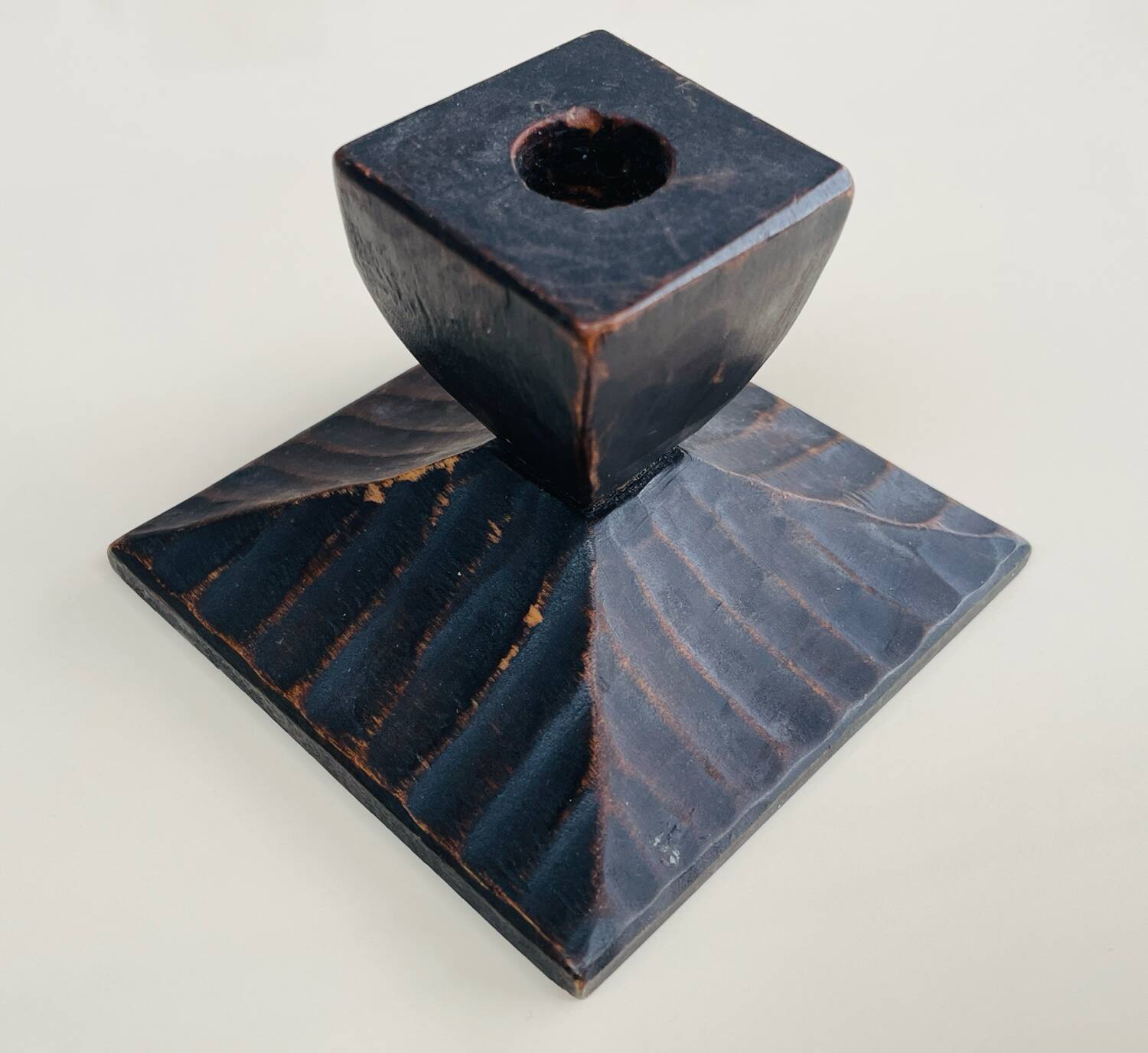 Pair of Swedish carved wooden candlesticks – Steneby H.F. – design bru