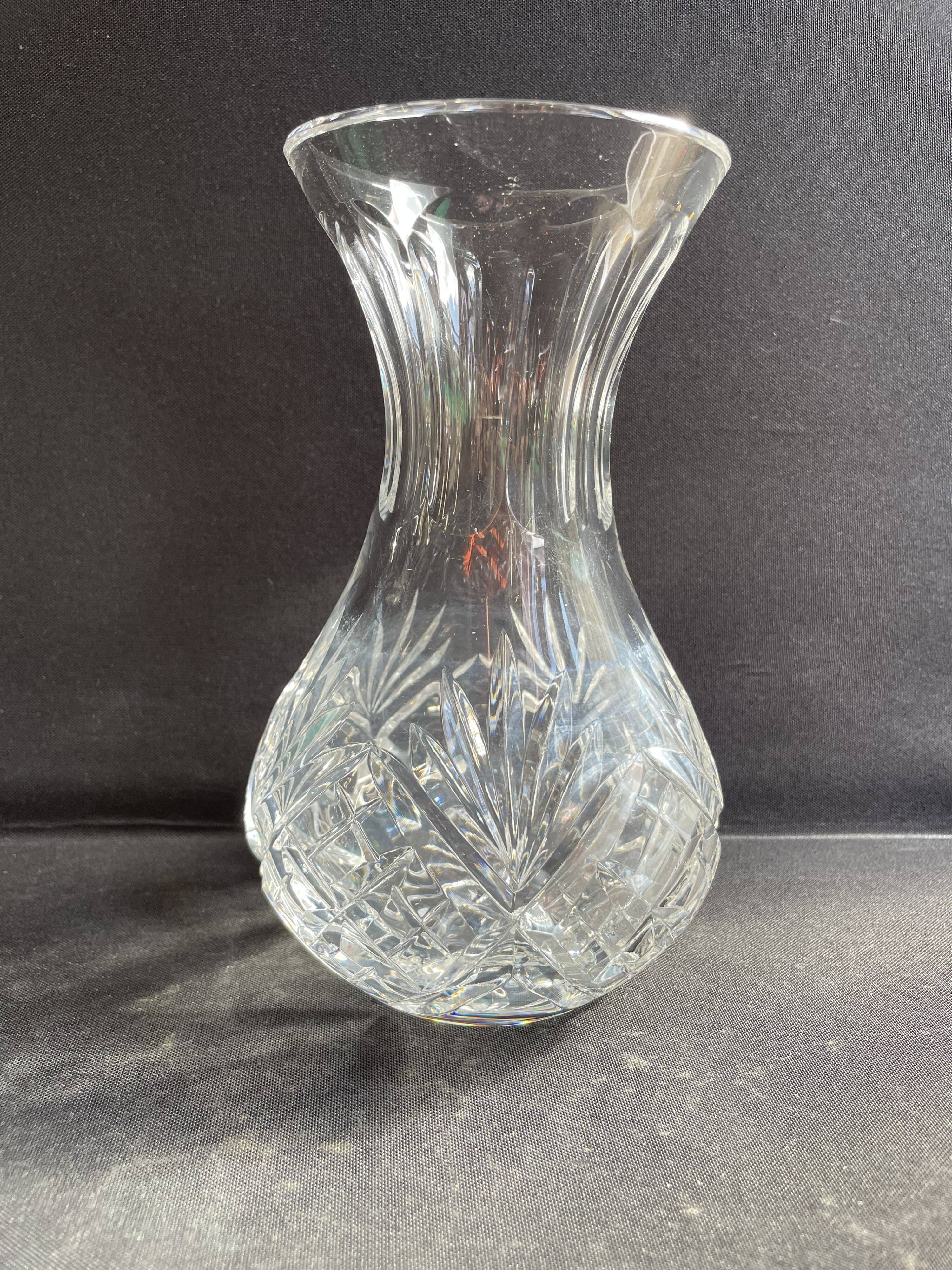 Cut crystal vase – Saint Louis Chantilly