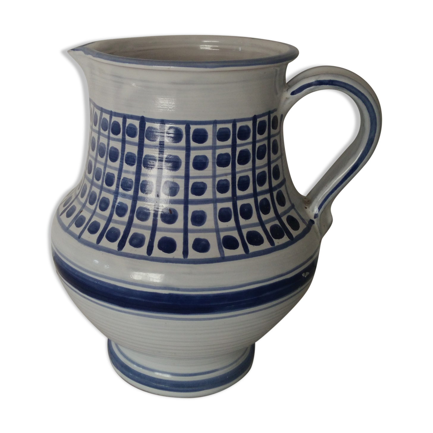 Ceramic pitcher pot by Ibarra