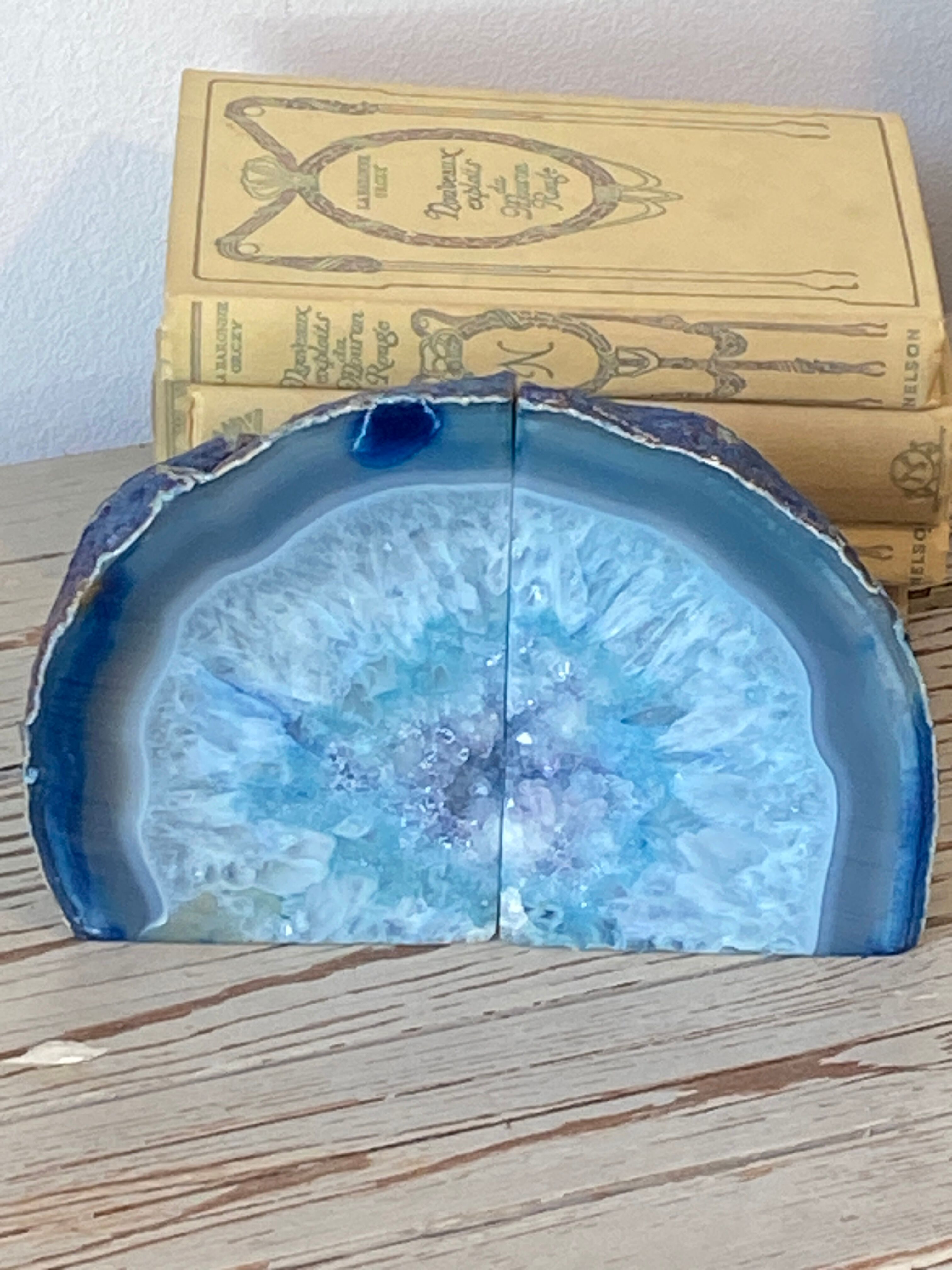Serre-livre, géode, agate bleue