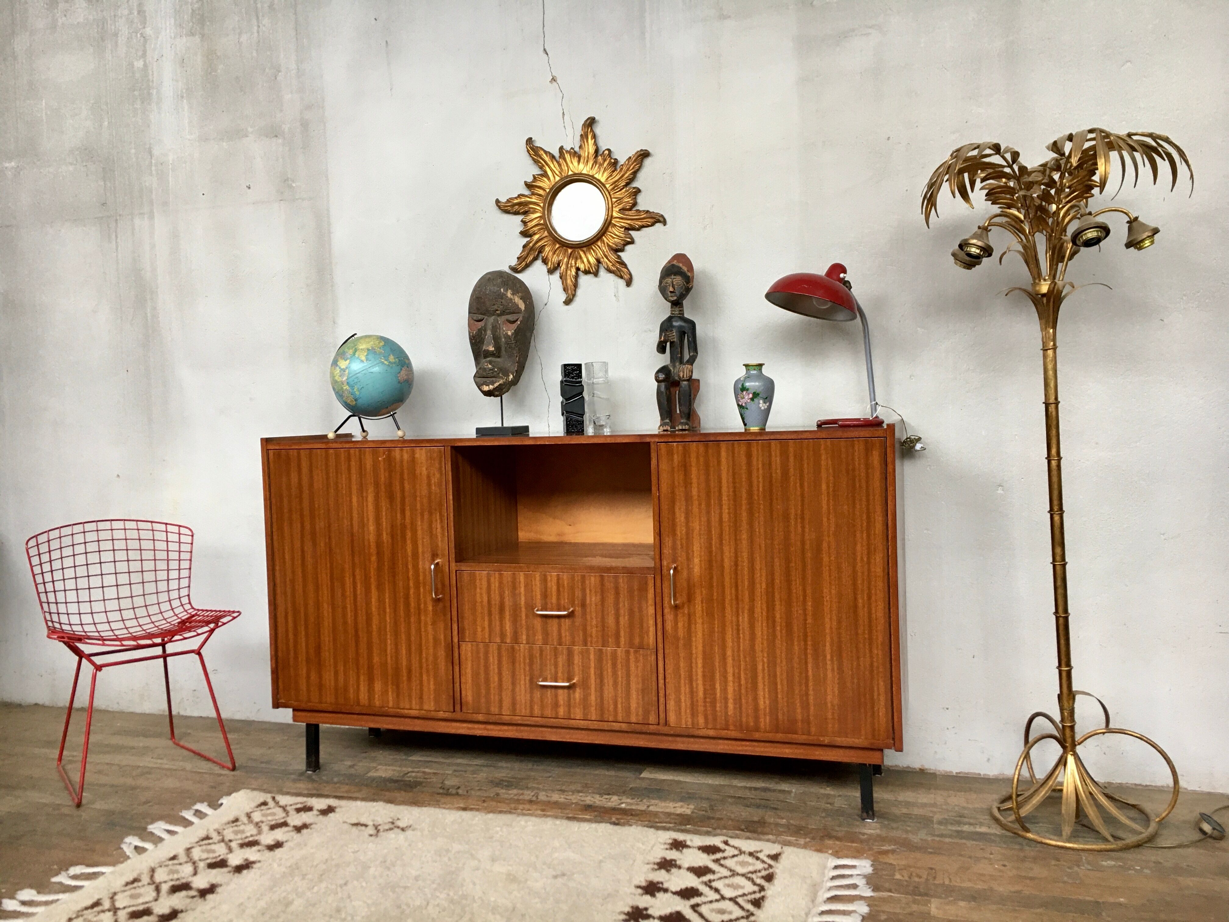 Enfilade meuble tv bahut moderniste vintage rétro en teck pieds métal noir