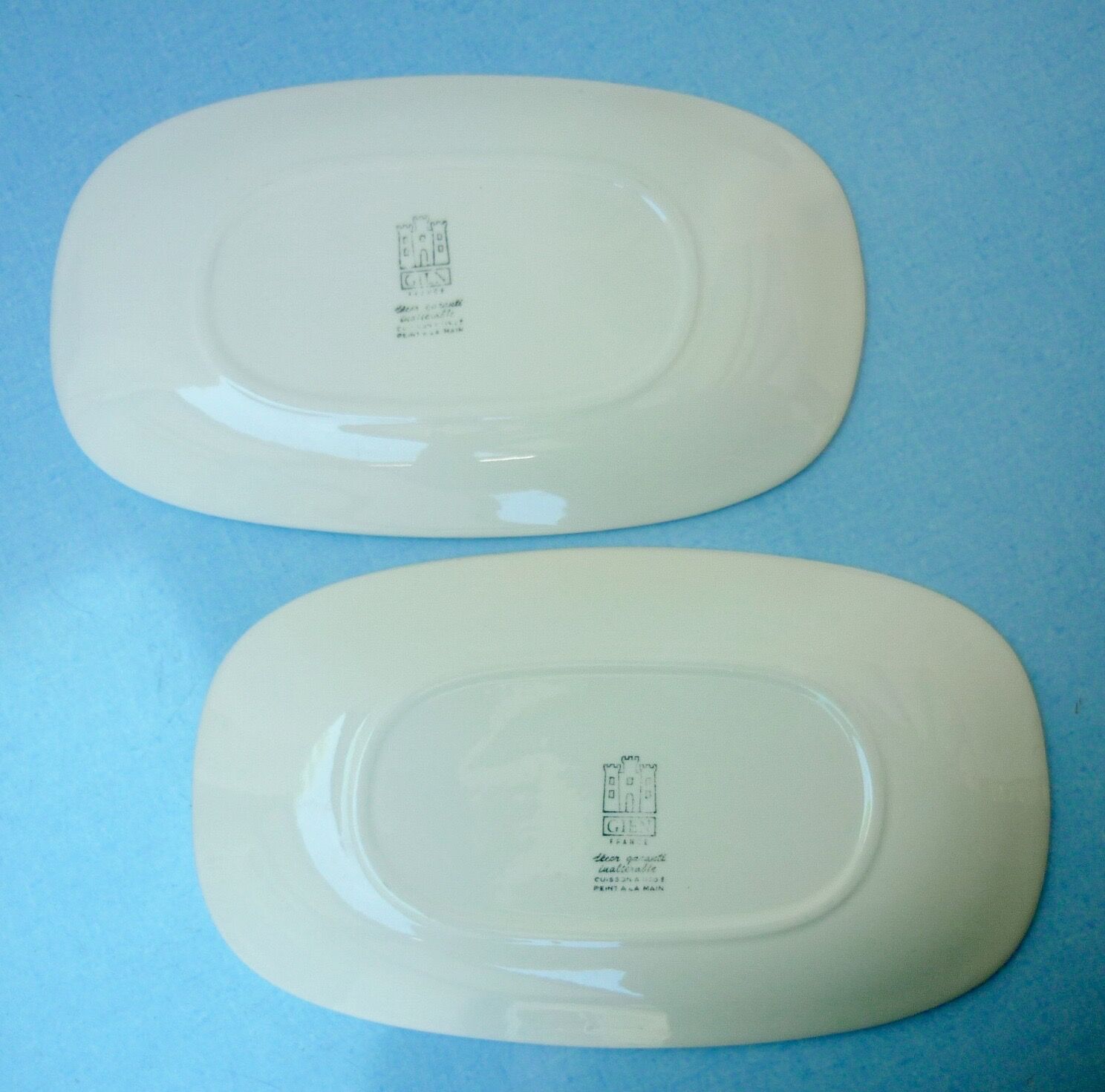 Pair of 2 oval ceramic dishes, Gien 60/70