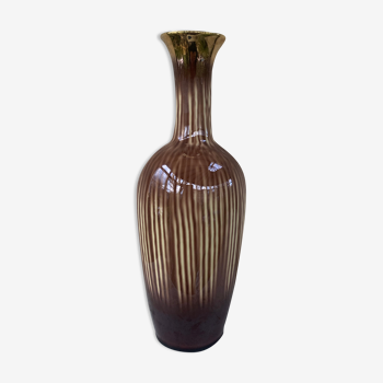 Vase soliflore en céramique émaillée beige et or, numéroté et vintage