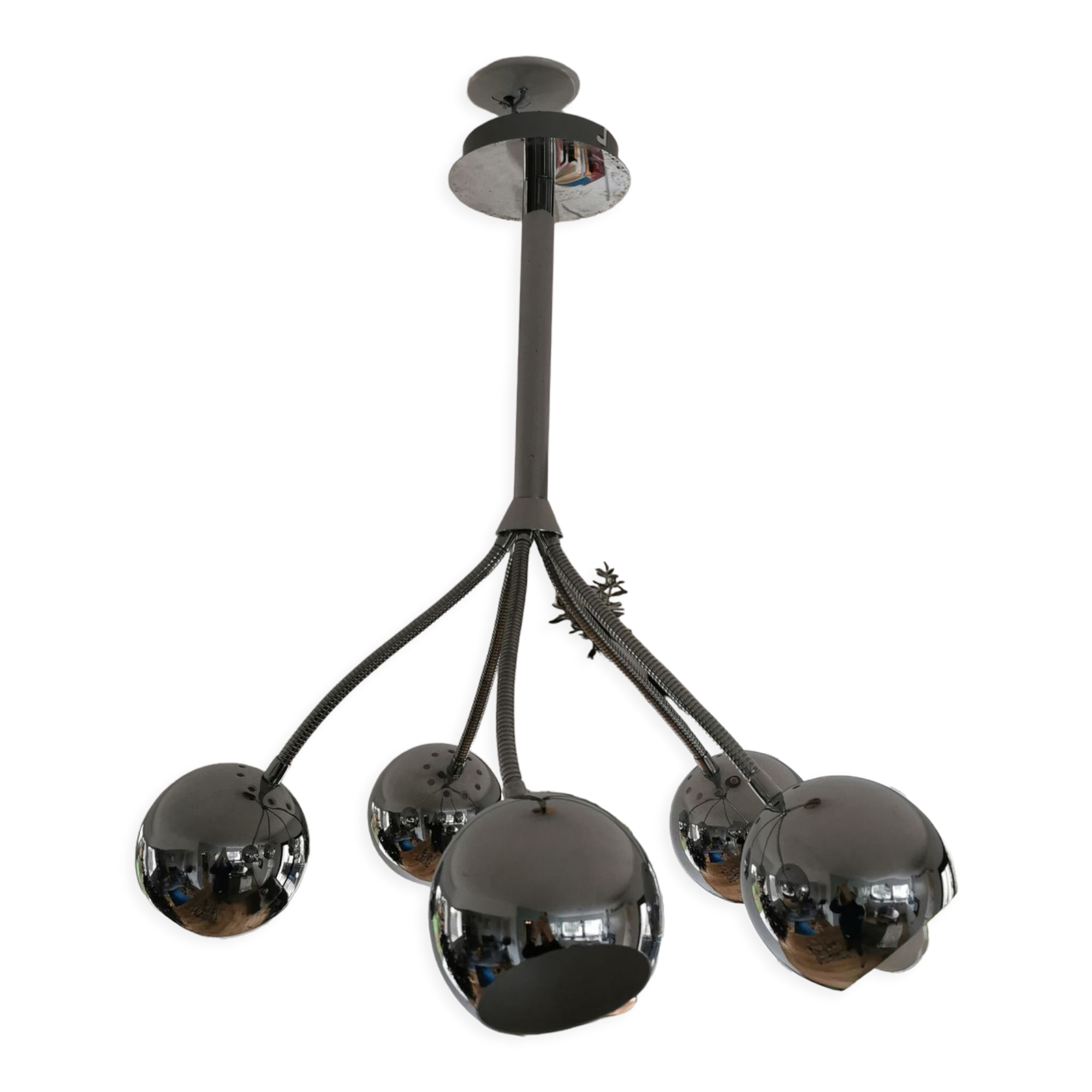 Retro balls chandelier