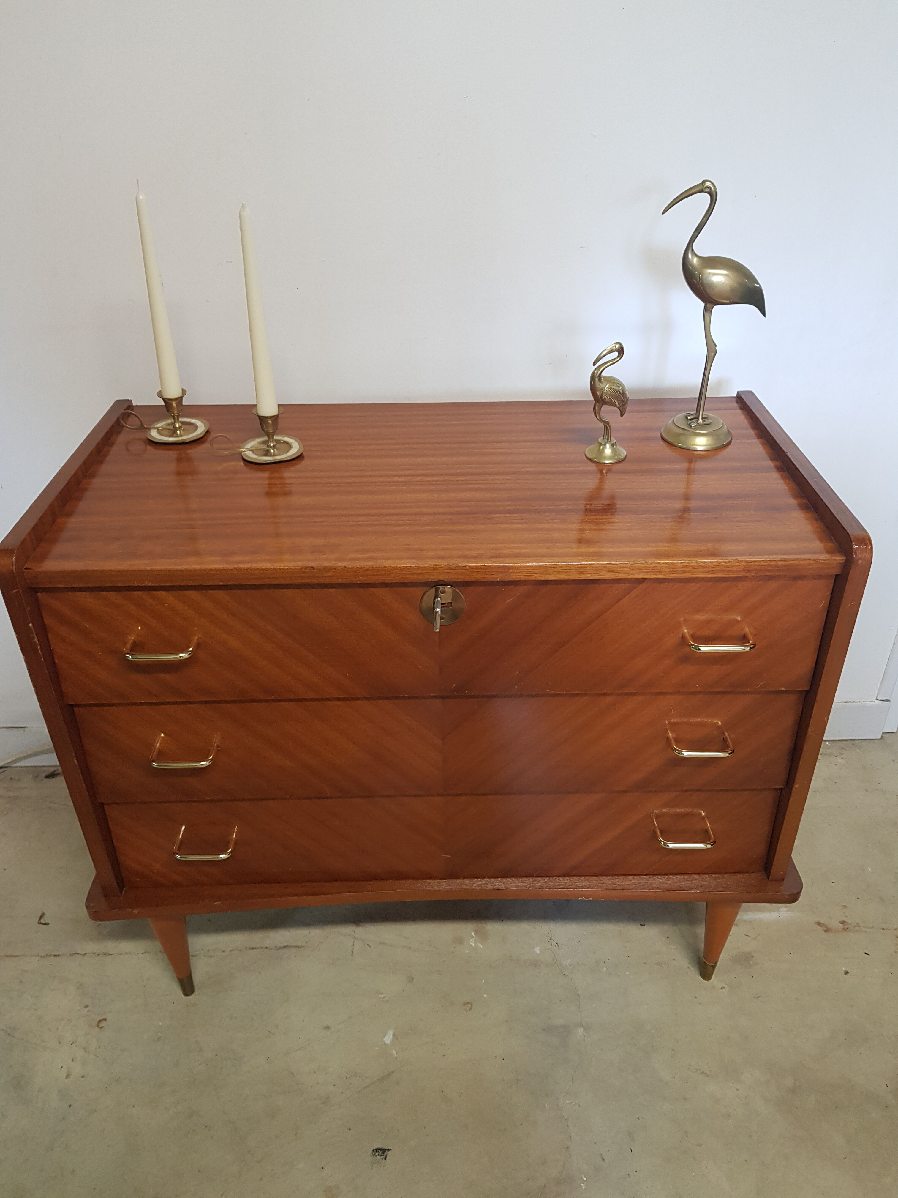 Simmob vintage chest of drawers
