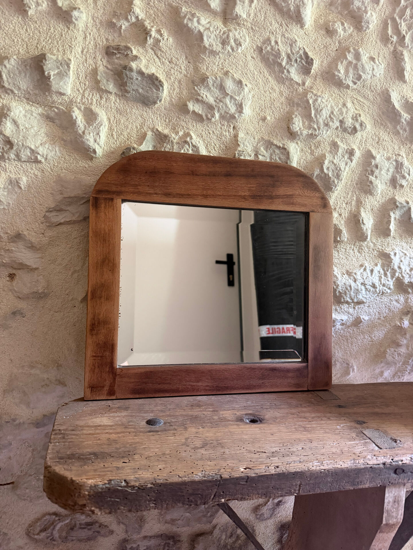 Small bevelled mirror