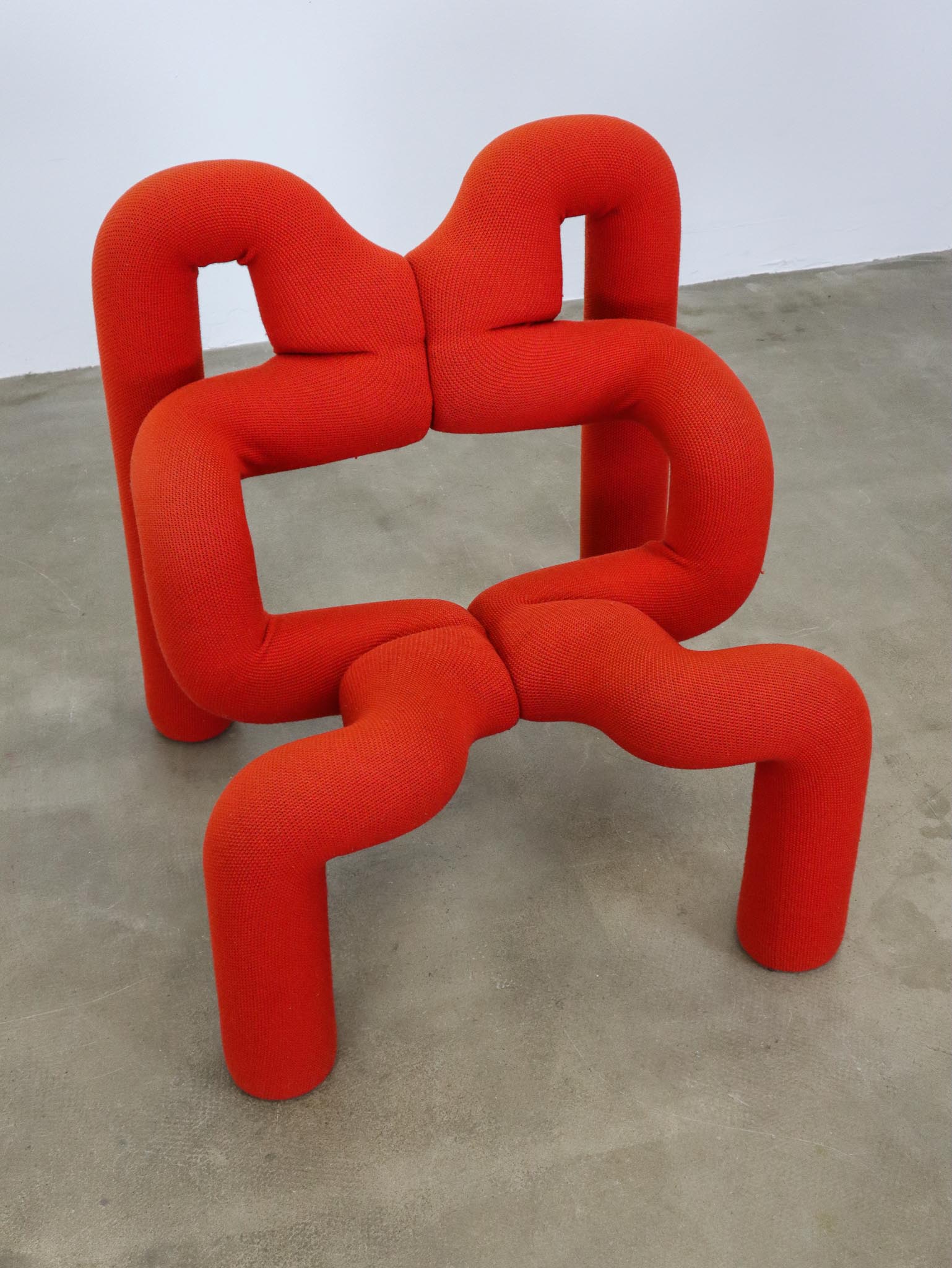 Red Ekstrem Chair by Varier