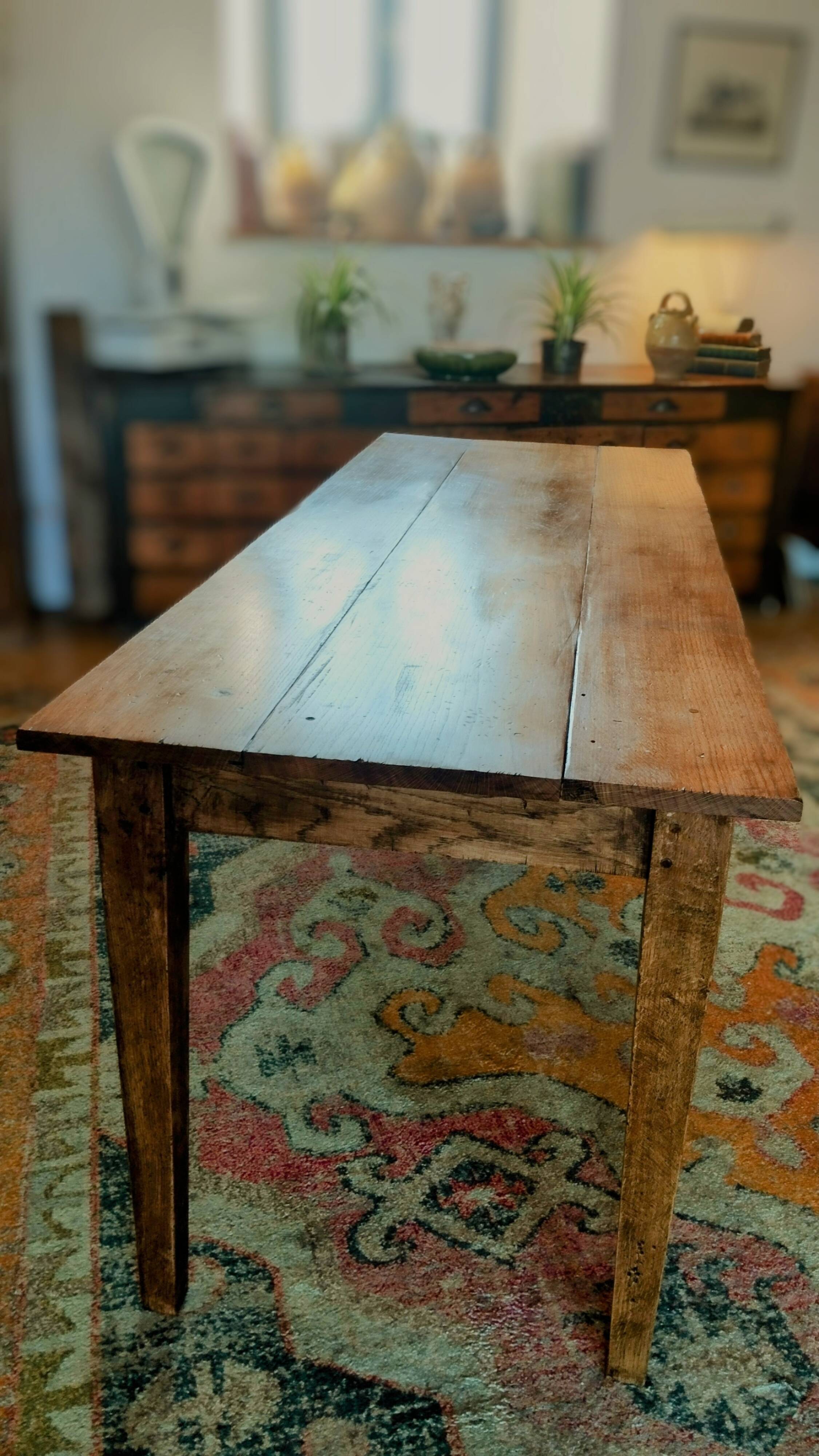 Farm table in sold oak