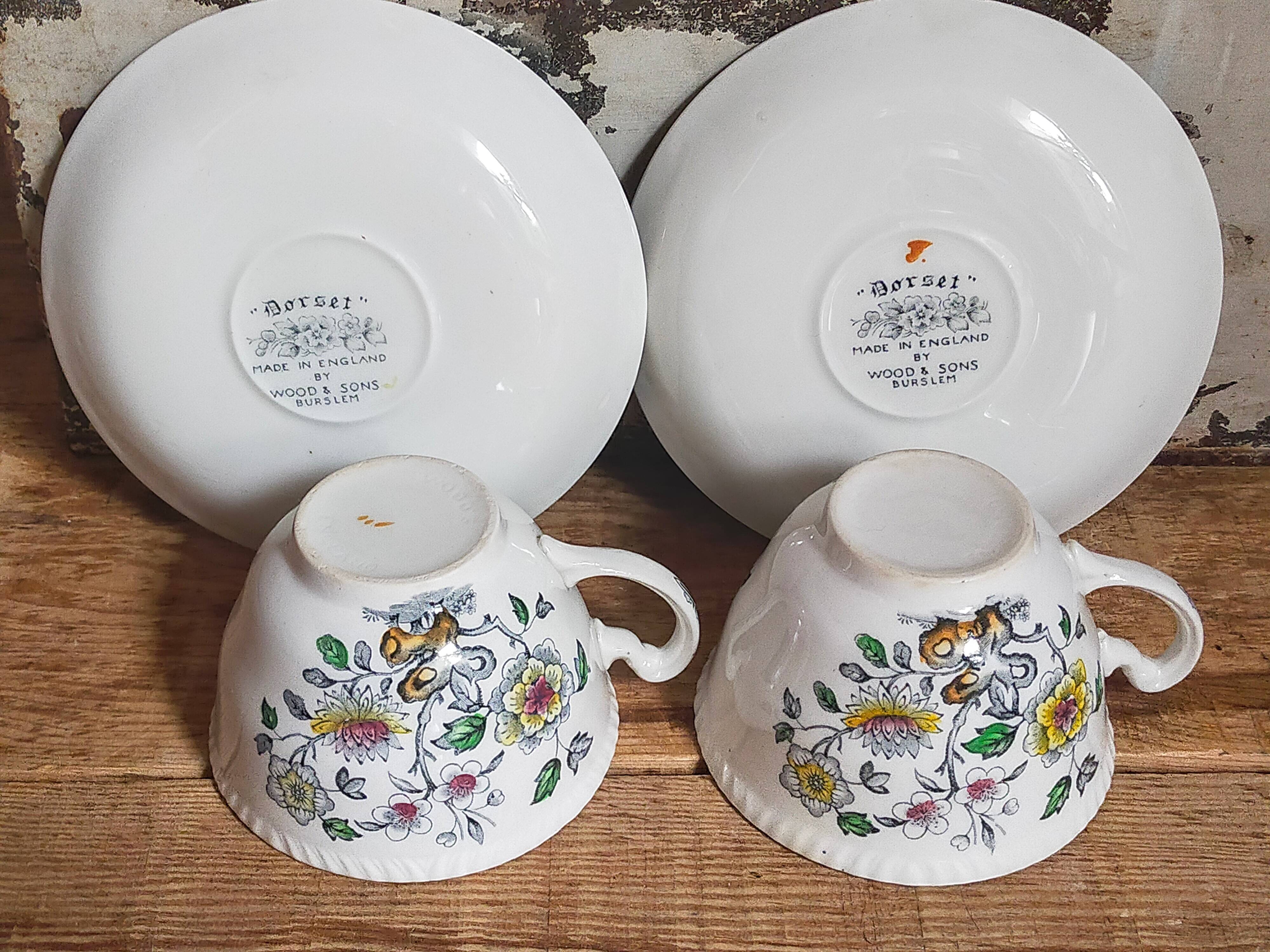 Two vintage wood & sons english lunches "dorset" service