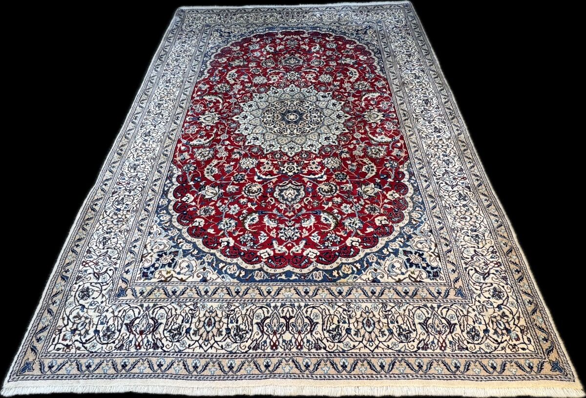 Persian Nain carpet wool and silk 300x200 cm