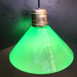Green opaline suspension