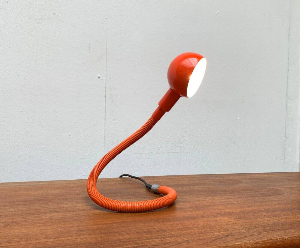 Vintage Italian Space Age Hebi table lamp by Isao Hosoe for Valenti Luce, 1970s.