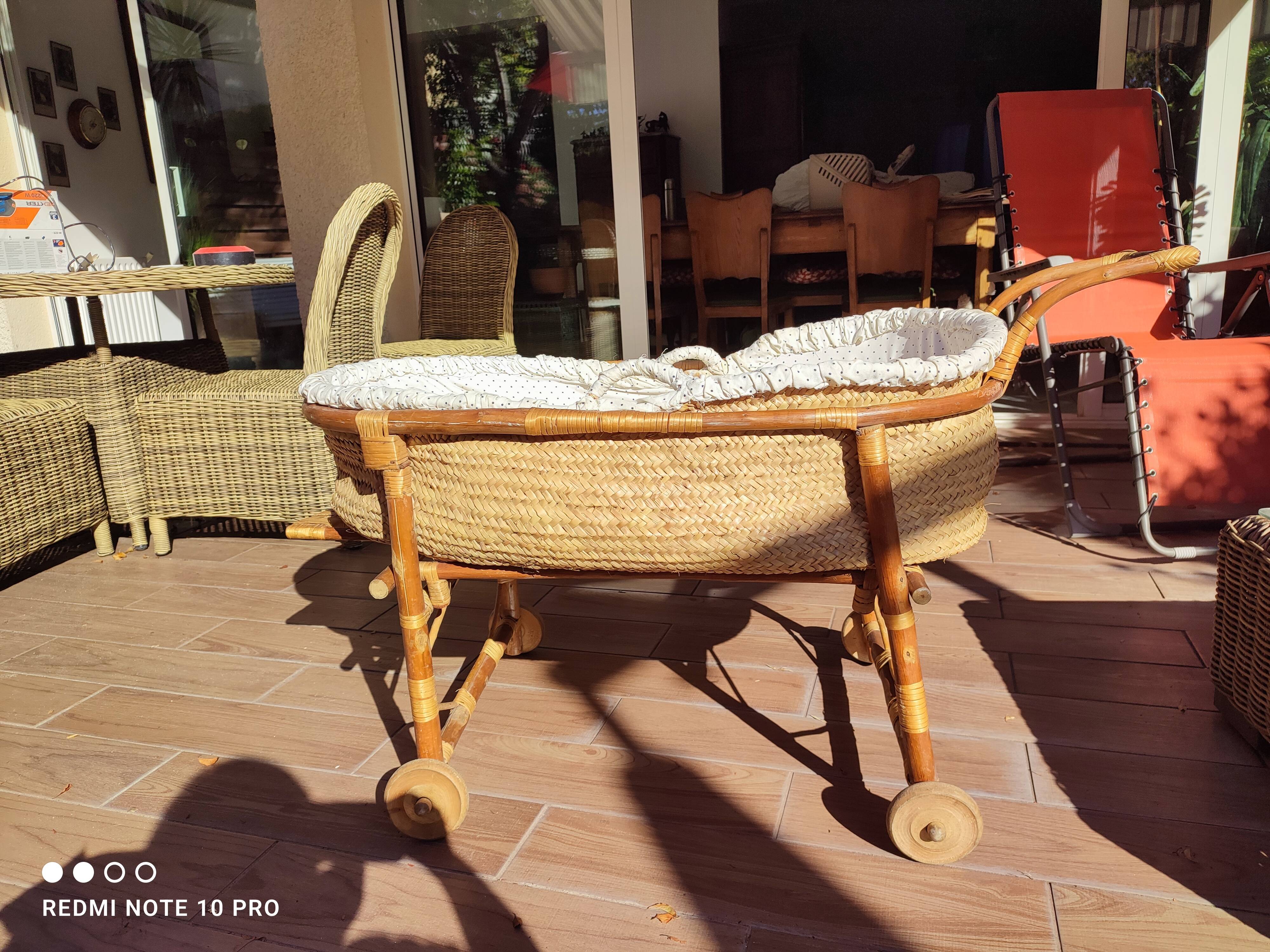 Wicker moses basket rm